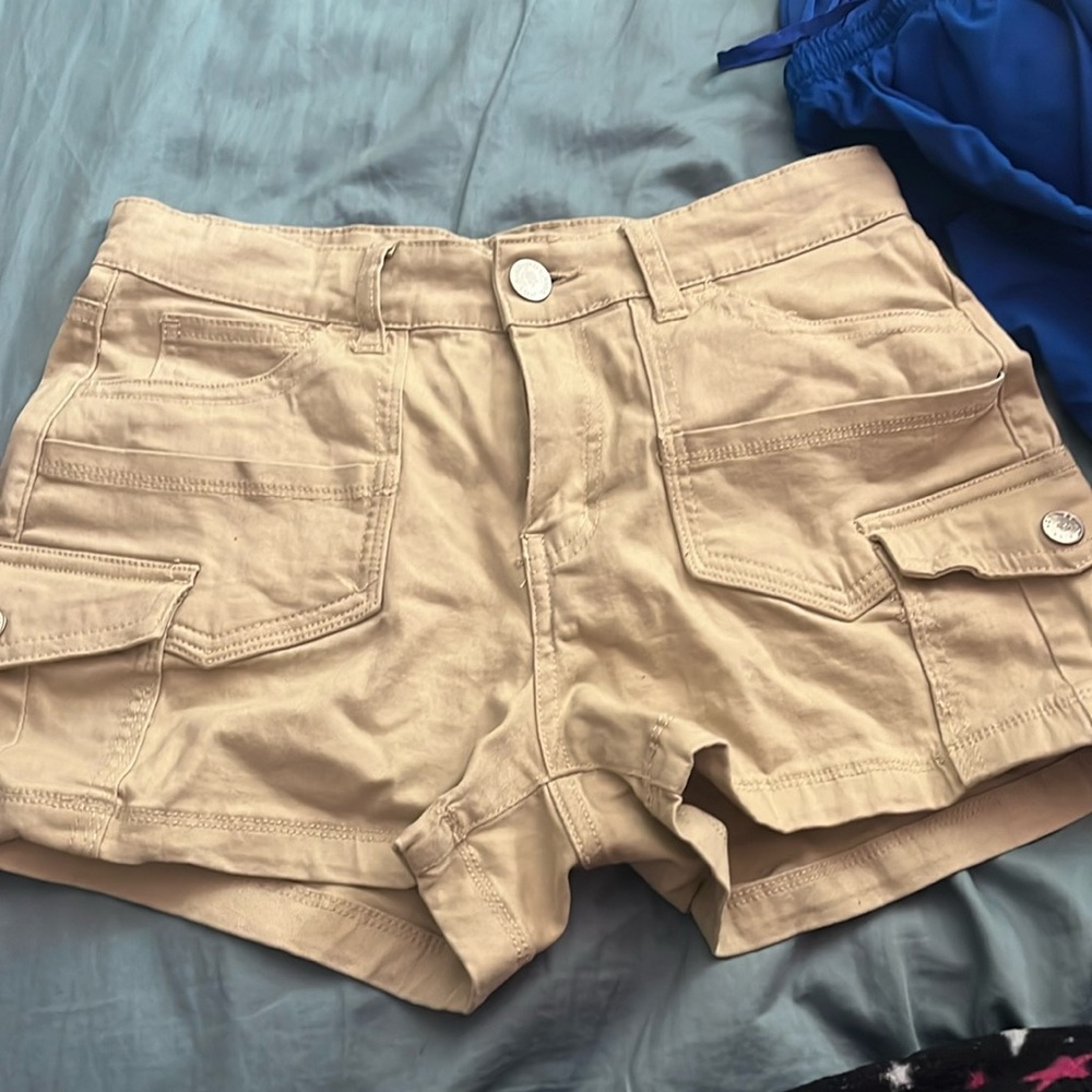 CARGO JEAN SHORTS